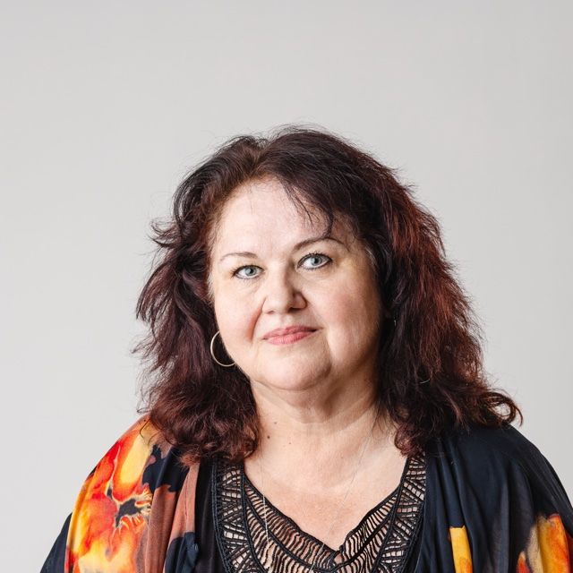 Lenka Nová